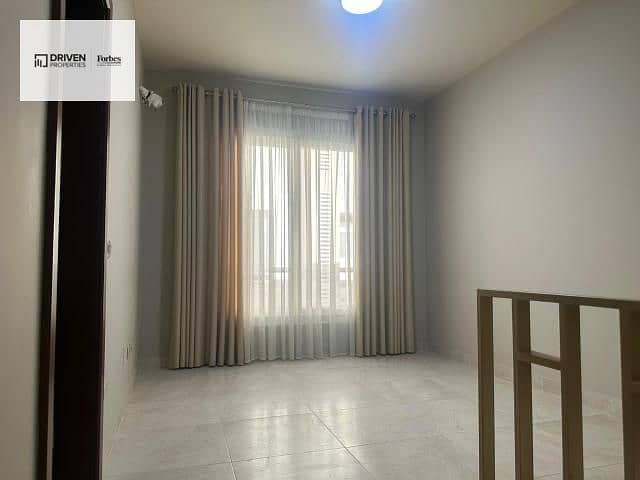 15 cdb6d2d3-546c-4298-8f90-be6f3b55bc6c. jfif. jpg