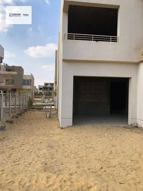 7 b18b9331-1dd2-4a3c-a1f3-47dc5e1e8711. jfif. jpg