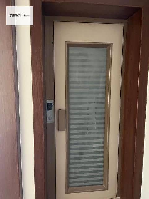 14 c1a0d22c-e094-42a7-b305-959df17e9d5f. jfif. jpg