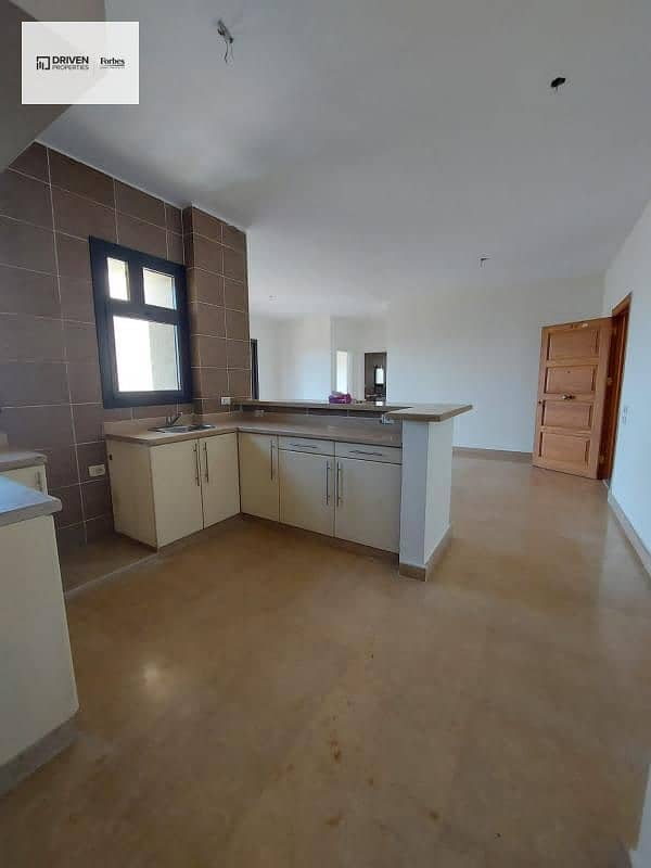 4 070d7a6b-7274-4ace-93b5-84e6cc03bc18 (1). jfif. jpg