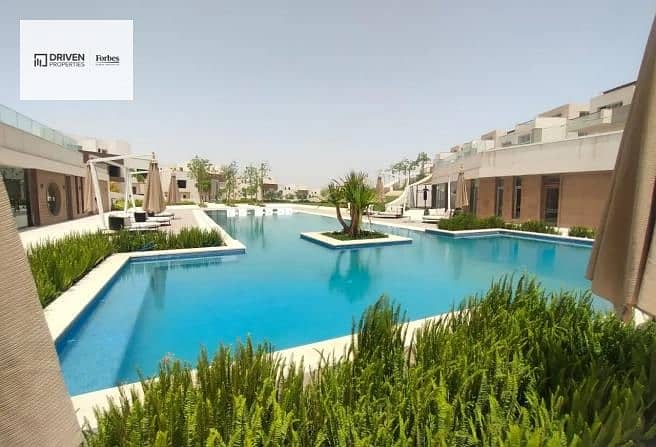 6 8387118-0ec24o. jpg