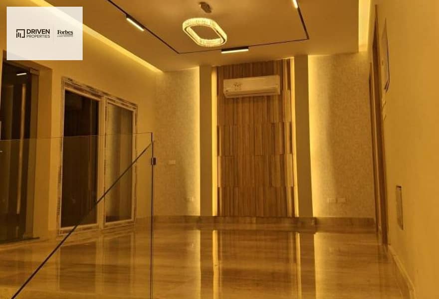 5 8b673d42-2f8a-447c-9aac-e06d0c12c662. jpg