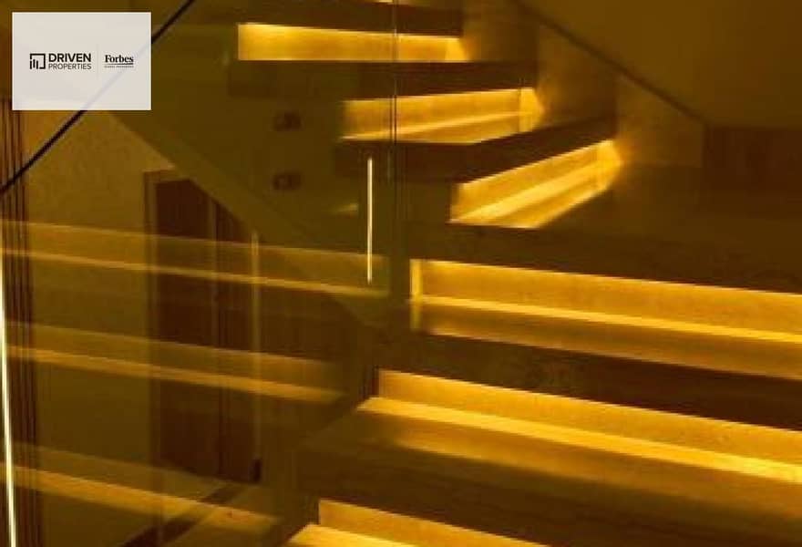 8 d2e08f99-6df1-4295-9493-94cec09f42a1. jpg