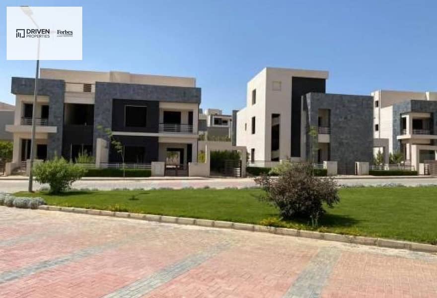 8 eea05b63-9004-413c-b174-e8f3d3ffa936. jpg