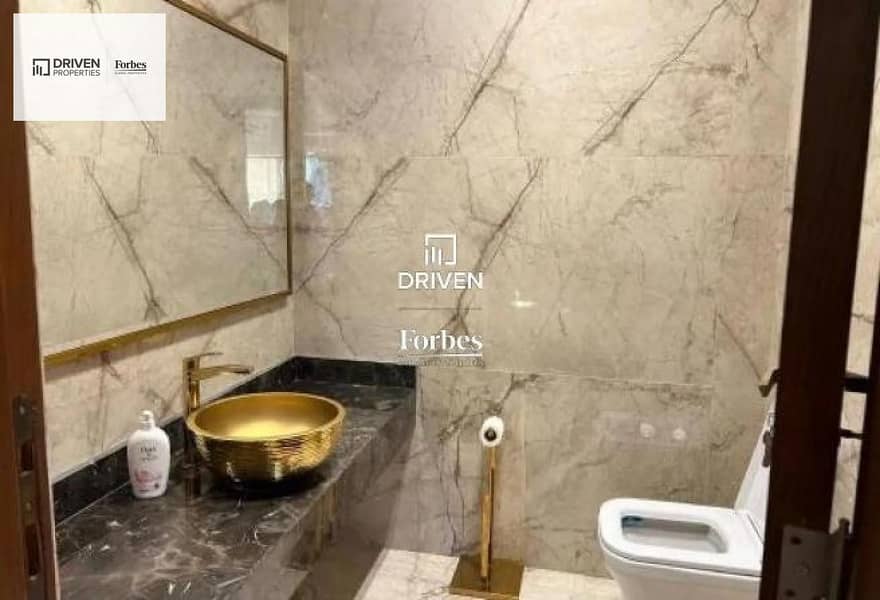 10 a7a9b752-8a93-47c6-b90a-fdf10d9cd628. jpg