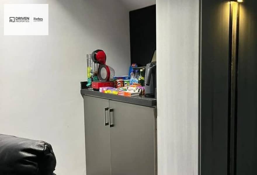 6 a0cd4b33-dcc6-4cea-9554-9e62cadad445. jpg