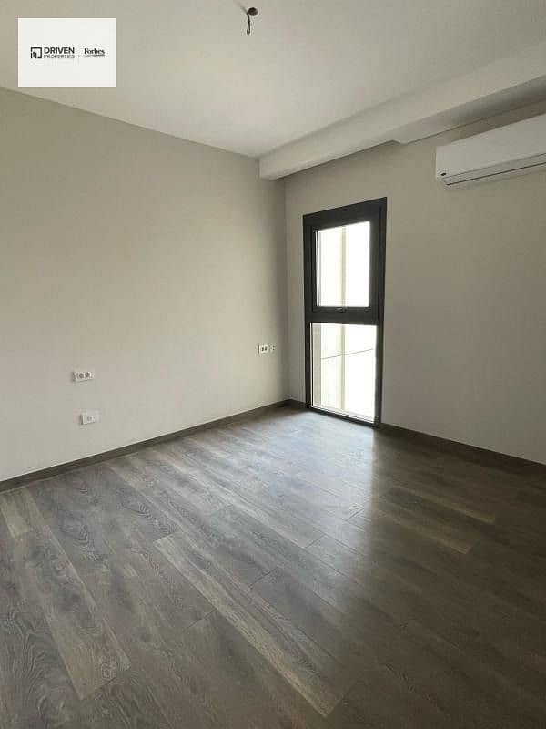 4 WhatsApp Image 2025-12-22 at 1.58. 22 PM (13). jpeg