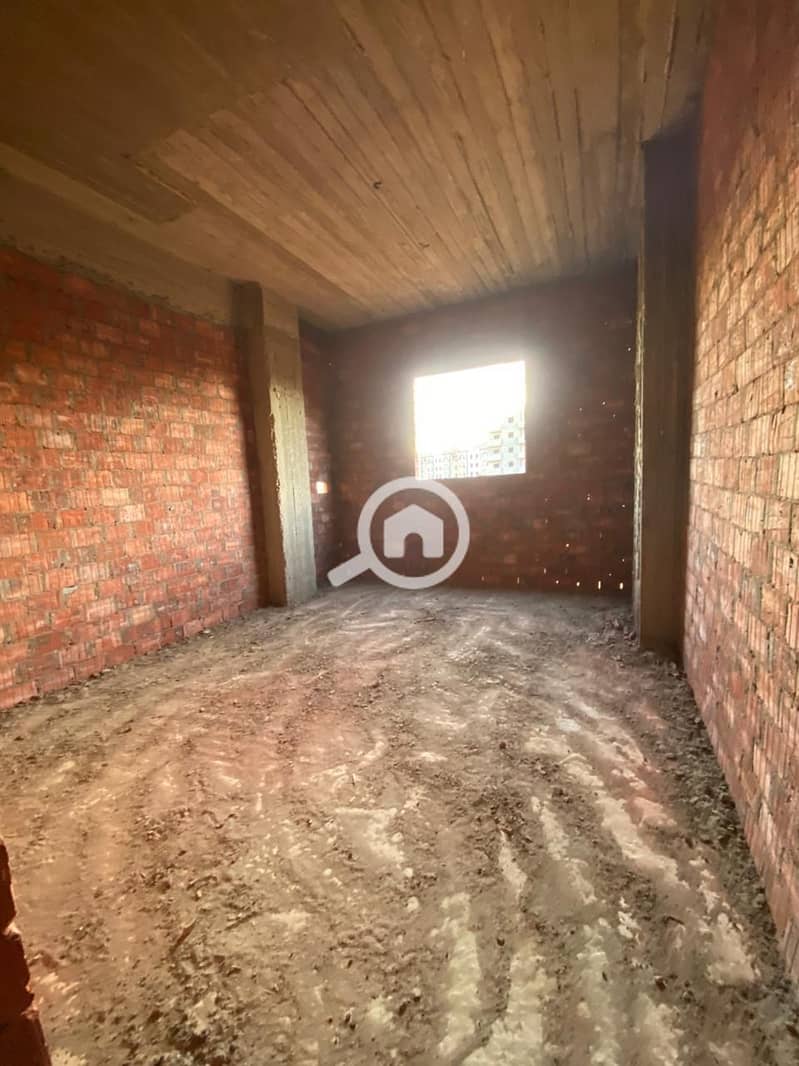 10 WhatsApp Image 2026-01-01 at 5.47. 32 PM. jpeg