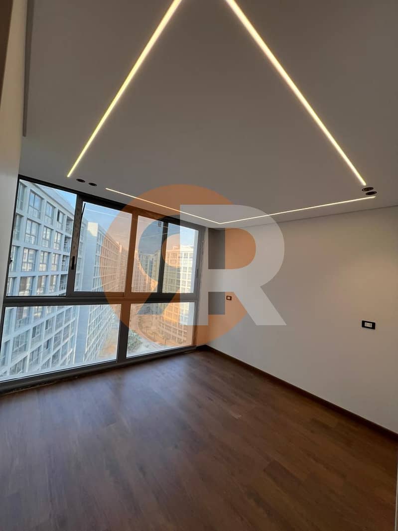 4 WhatsApp Image 2026-01-05 at 4.16. 42 PM (1). jpeg