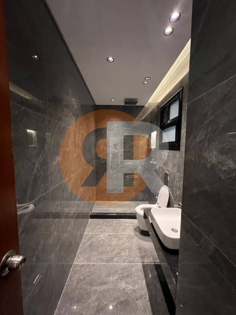 8 WhatsApp Image 2026-01-05 at 4.16. 43 PM (2). jpeg