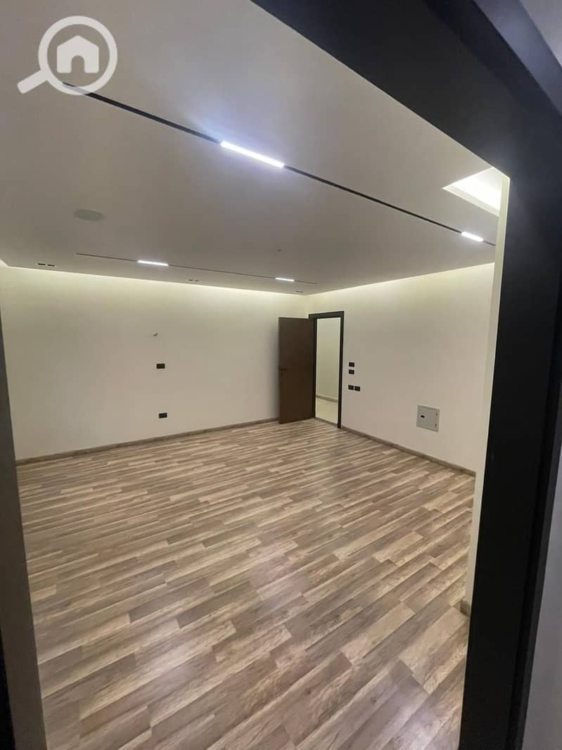 3 WhatsApp Image 2026-01-06 at 10.30. 39 AM (2). jpeg