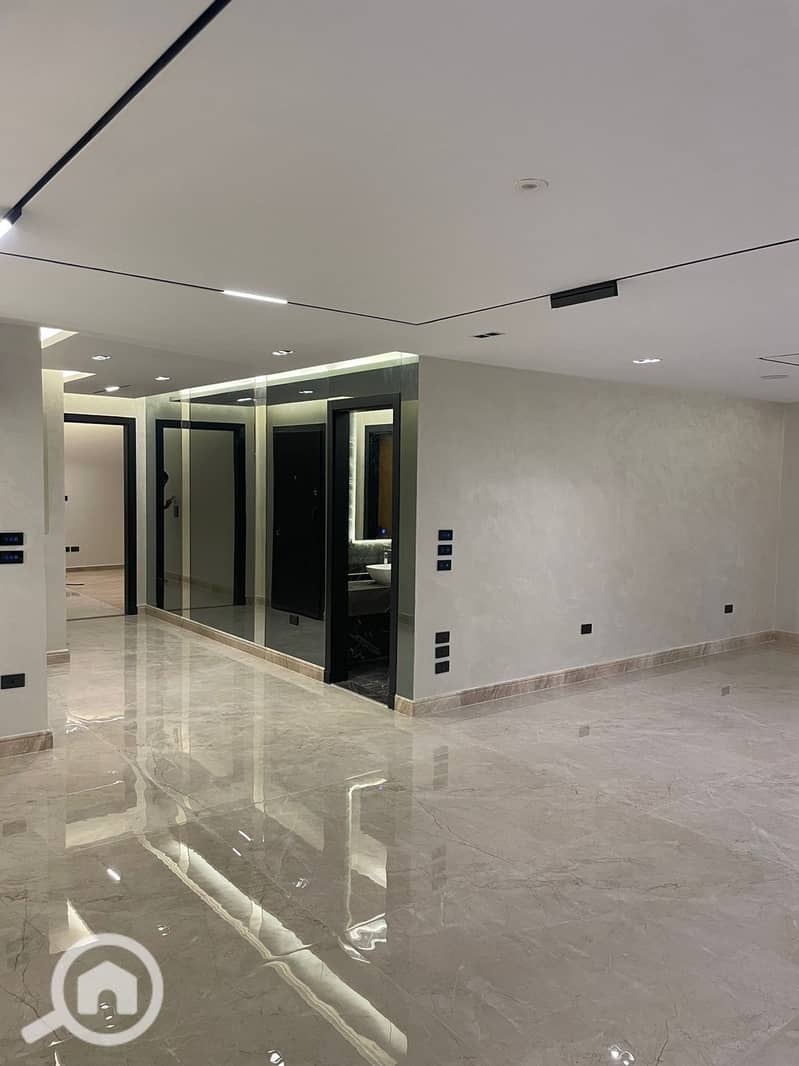 4 WhatsApp Image 2026-01-06 at 10.30. 39 AM. jpeg