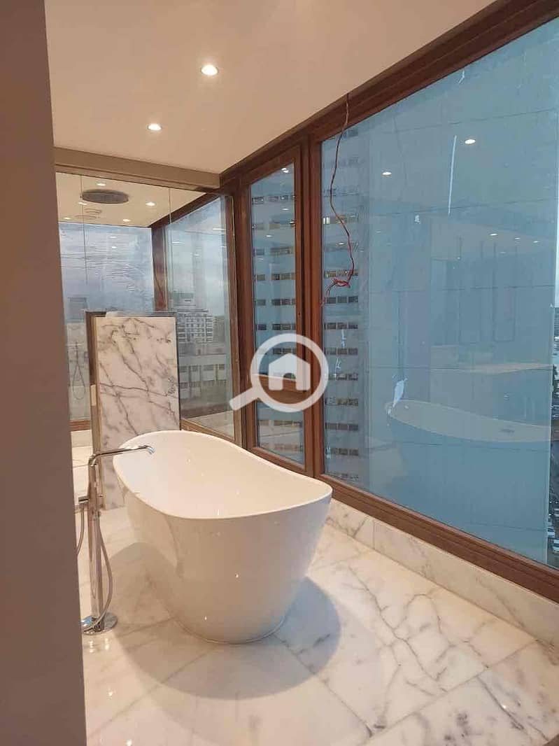 11 a00773ba-95d1-4721-8c30-9614a9ad179b. jpg