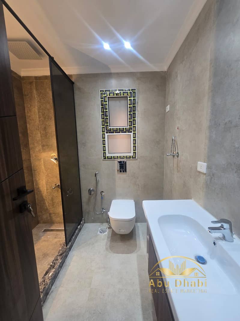 16 fda7094b-7b97-4332-80d2-ca95f50d935d. jpg