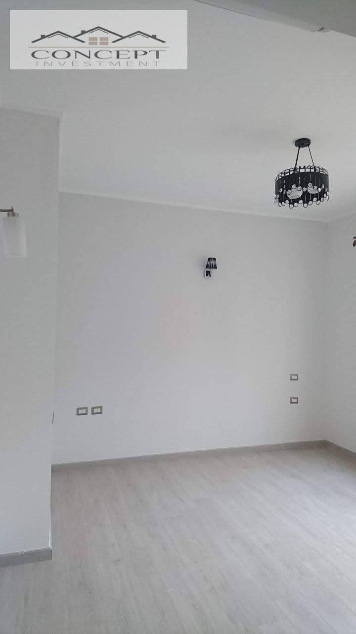 5 WhatsApp Image 2025-10-06 at 3.10. 11 PM (1). jpeg