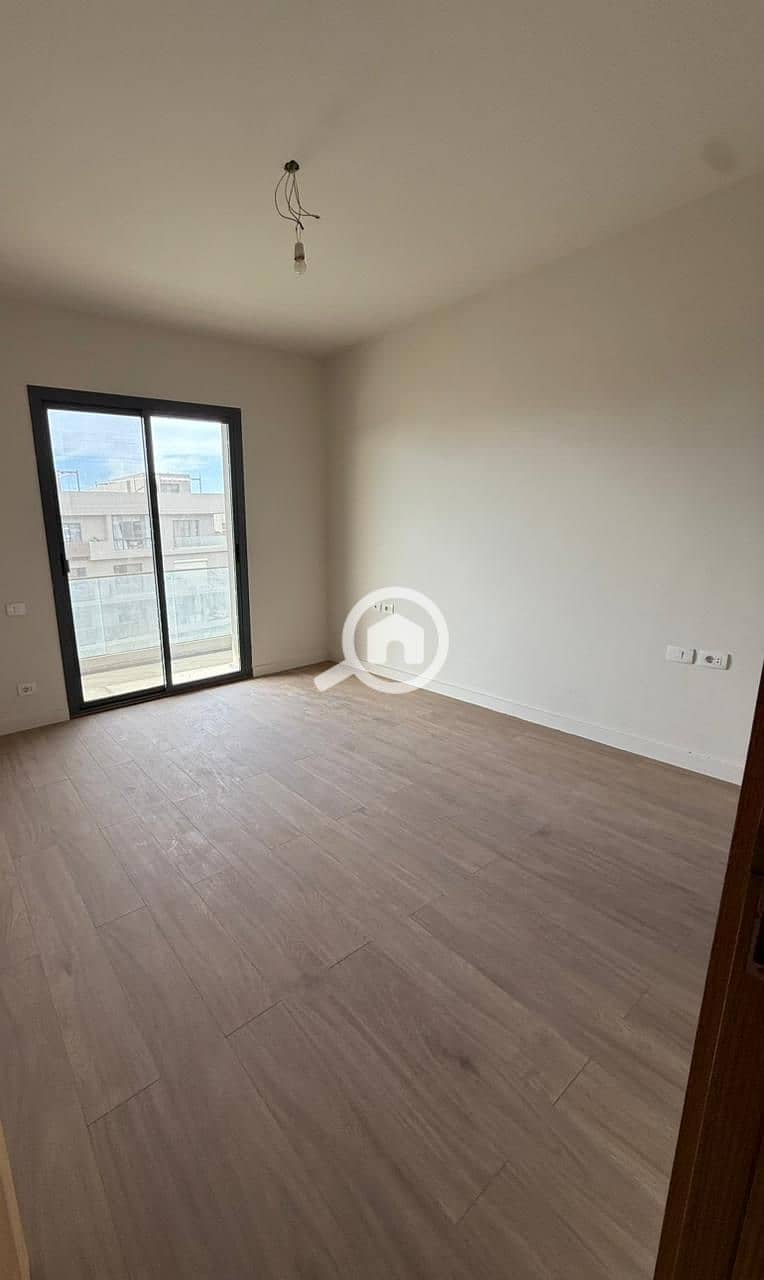 2 WhatsApp Image 2026-01-05 at 8.08. 42 PM. jpeg