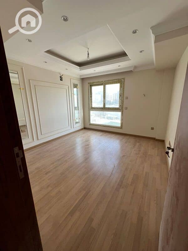 11 WhatsApp Image 2026-01-05 at 4.30. 58 PM (2). jpeg