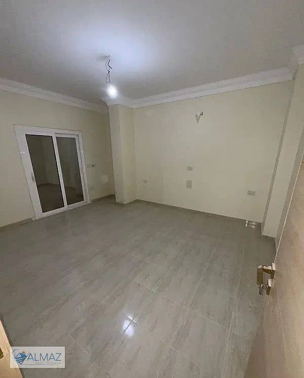 3 WhatsApp Image 2026-01-06 at 11.54. 07 AM (2). jpeg