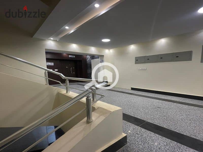 5 3df585b4-cca1-438c-a46b-e831a9d018db. jpg