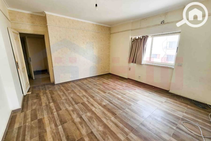 2 WhatsApp Image 2025-11-26 at 17.08. 14 (2). jpg