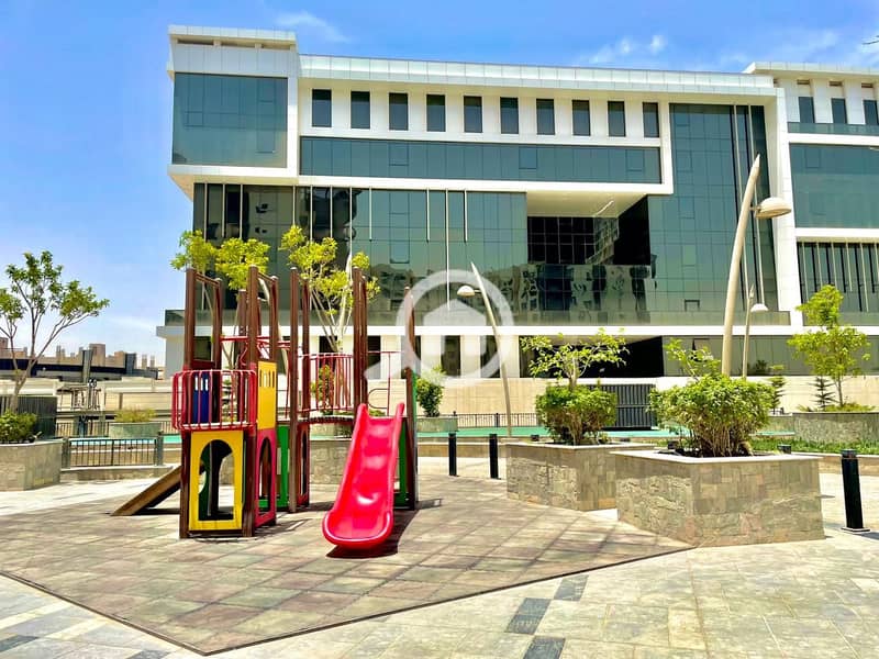 12 WhatsApp Image 2025-12-30 at 1.41. 11 PM (2). jpeg