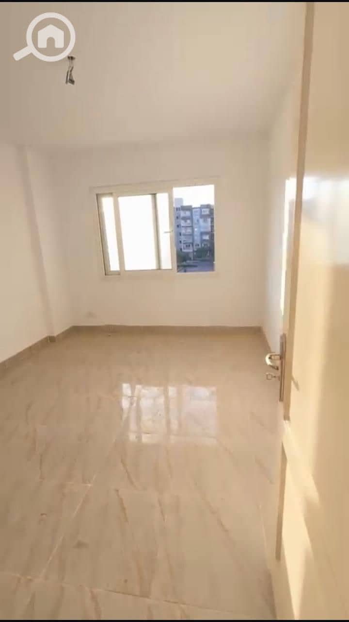 3 8a6bd344-536f-4d0f-806b-70393cd1f23a. jpeg