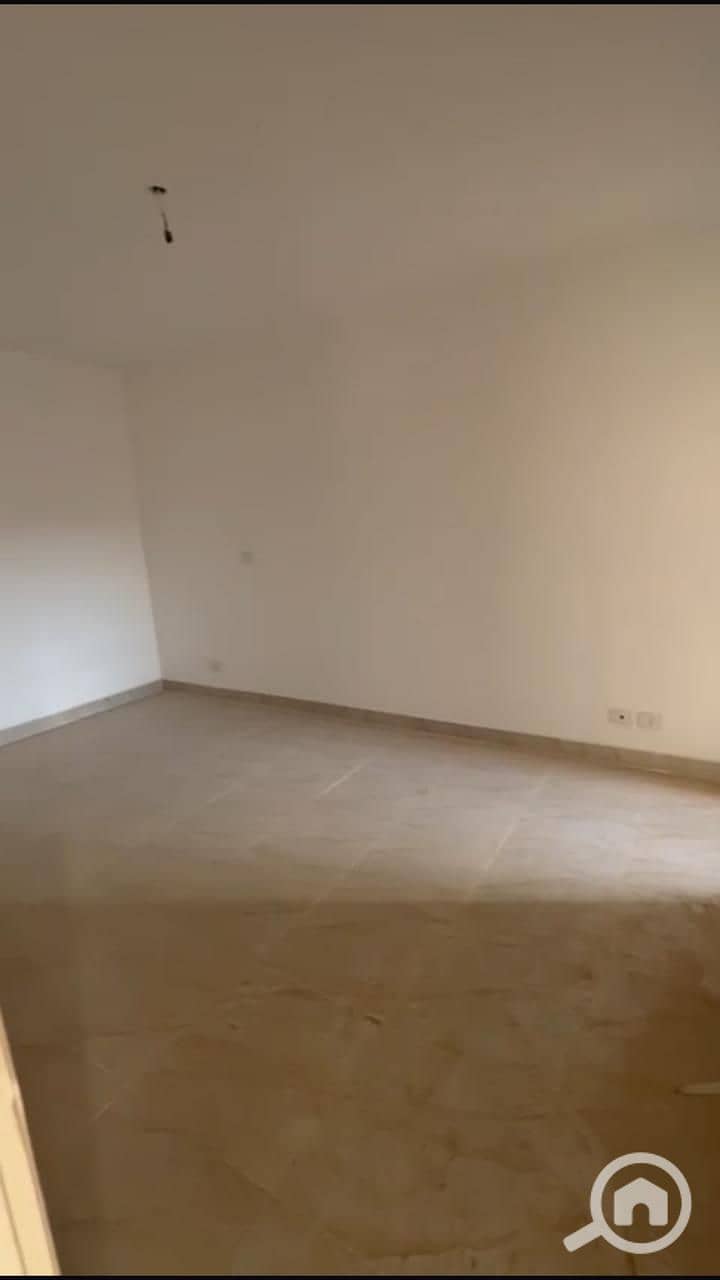 5 2c5ec23e-612c-41a1-9369-5637eba855a0. jpeg