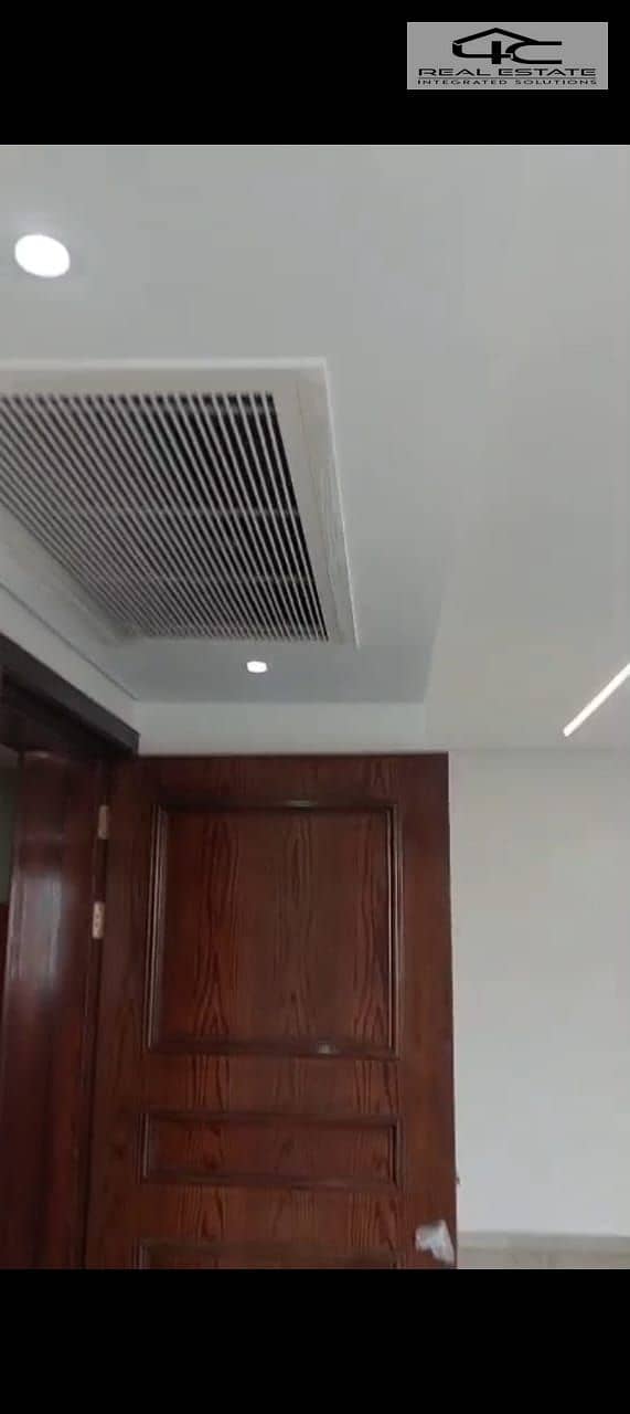 5 WhatsApp Image 2026-01-06 at 12.25. 20 PM. jpeg