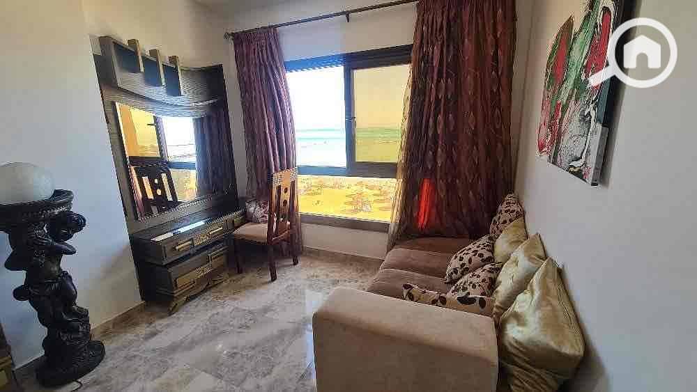 7 0b55de4d-2af0-4054-b6a3-69bd8dd07748. jpg