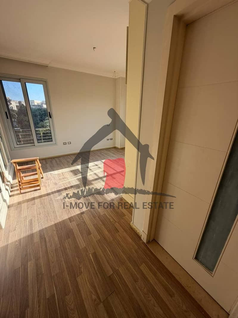 3 0e666754-1781-4713-96e3-8a6cdfe7c6db. jpg