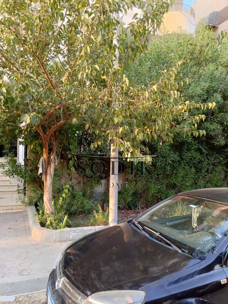 2 bb57a160-db69-441e-badf-8becc2e3a514. jpg