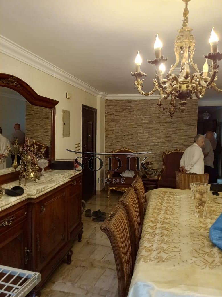 6 402a72ad-22bf-4a59-81fe-629b44fed294. jpg