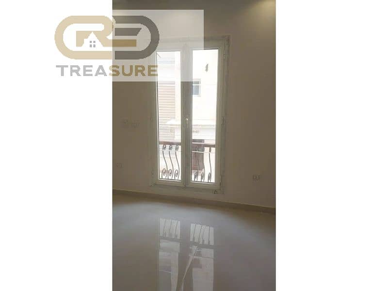 4 WhatsApp Image 2026-01-06 at 12.53. 47 PM (3). jpg