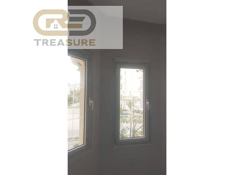 5 WhatsApp Image 2026-01-06 at 12.53. 47 PM. jpg