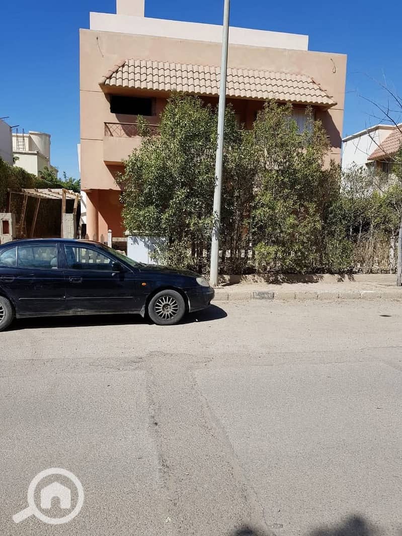 4 64fa4cea-d1ee-4ccb-ab02-108372f2a26b. jpeg