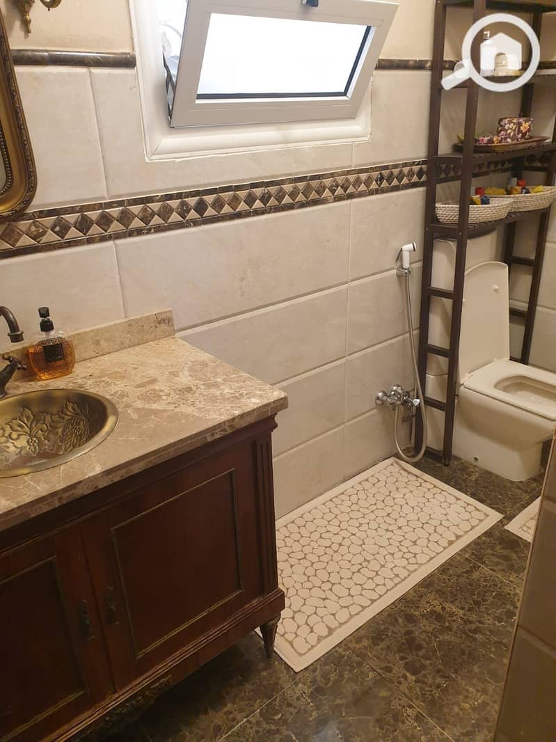 7 9dbf3429-46df-4bc8-a7e0-e98c67d849ea. jpg