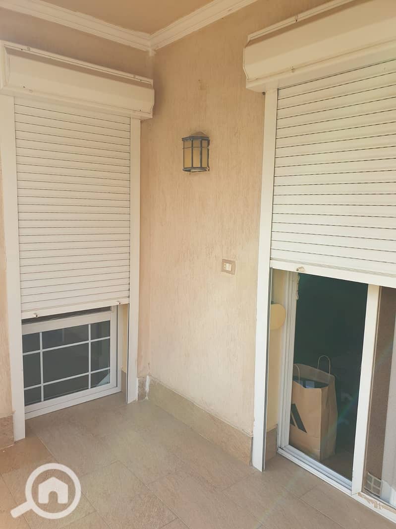 9 b600e405-91ab-4748-8306-aed34d605360. jpg