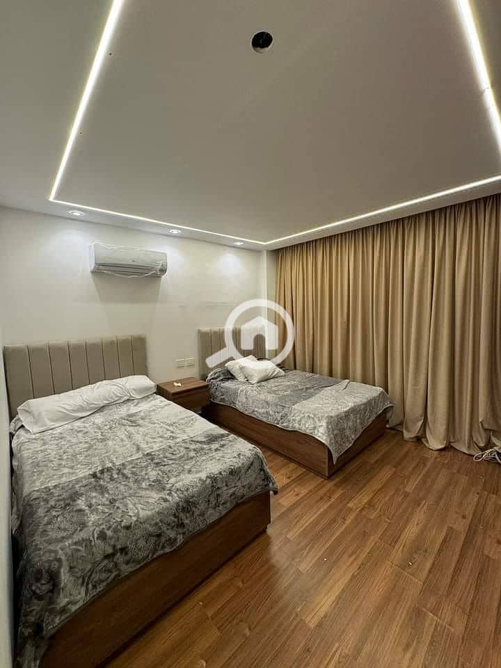 6 4446a83d-b58d-4e5a-beac-db810d8c48af. jpeg