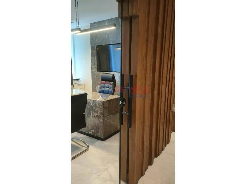 7 a27d5bef-080b-4fe1-91e4-b46f60a04805. jfif. jpg