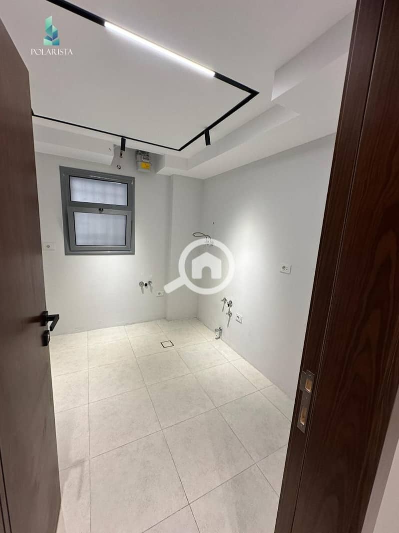 11 b803dd77-9eca-4563-9eff-969c8fbe2e4c. jfif. jpg