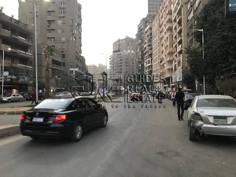 3 103416-رفع-سيارات-الانتظار-الخاطئ-من-شارع-جزيرة-العرب-بالمهندسين-(1). jpeg