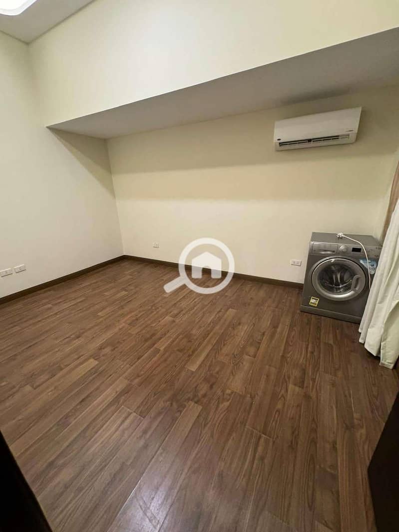 8 WhatsApp Image 2026-01-06 at 1.12. 23 PM (3). jpeg