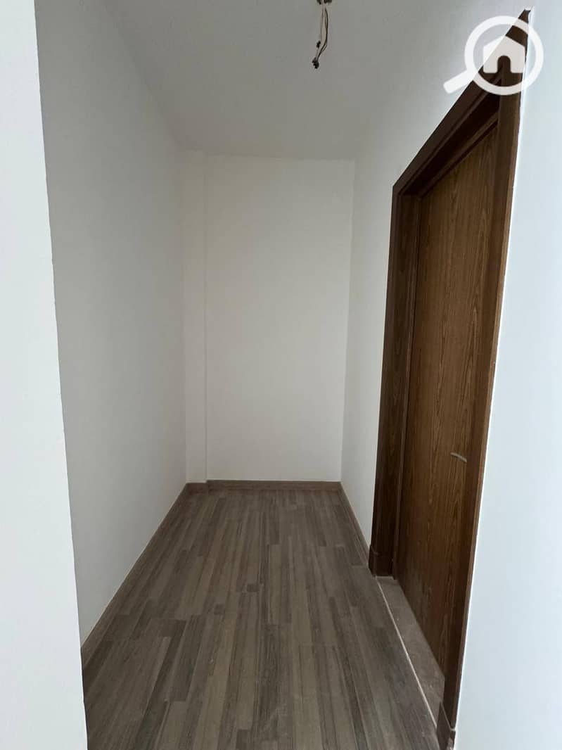 13 536275224_1481344552942855_1283760740577354164_n. jpg