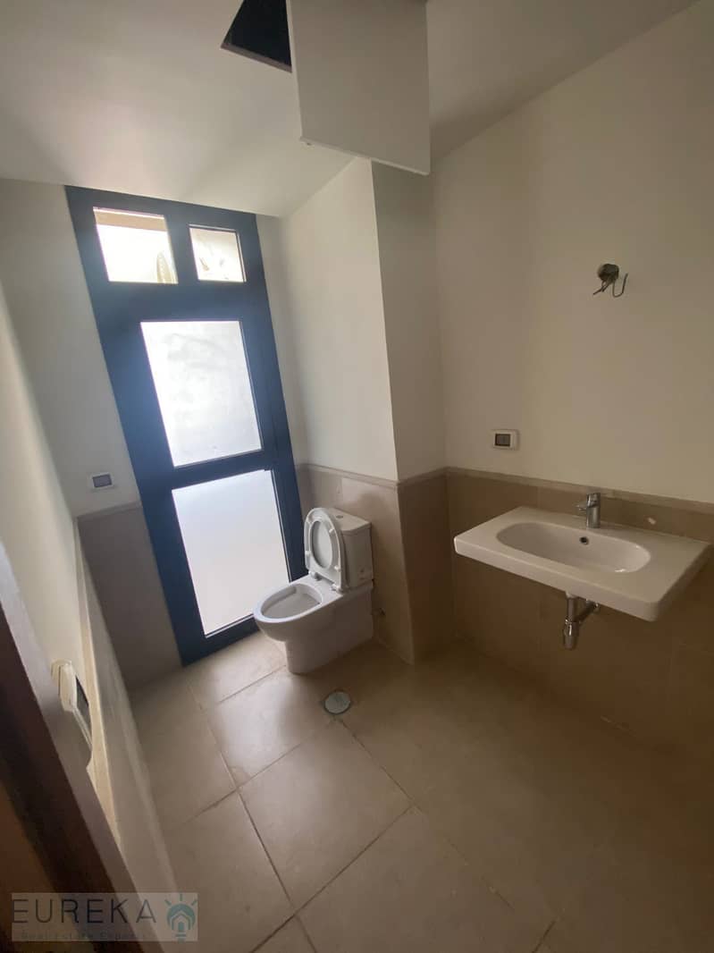 8 WhatsApp Image 2025-12-31 at 2.49. 01 PM. jpeg