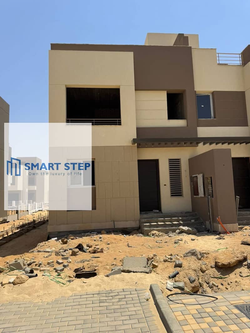 2 4bf86a93-5a5a-43ec-9039-ebaedb8ab7be. jpg