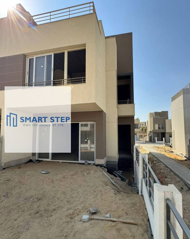 5 689a94e8-2c77-4e0d-ba28-a9f92f65c29f. jpg