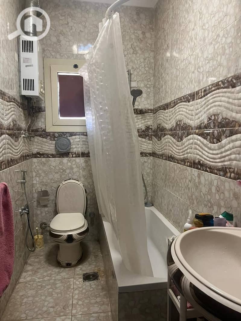 11 f45d1d51-0093-44a3-b95e-95f2eb8101f2. jpg