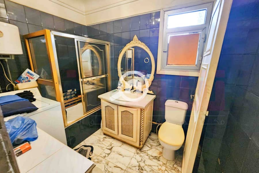 7 WhatsApp Image 2025-11-26 at 17.11. 31. jpg