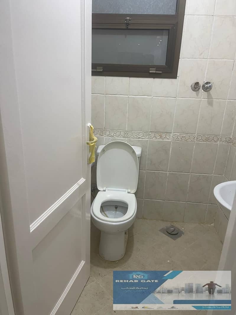 9 ac20653a-9ed0-4c66-abaf-e4c10ca119e7. jpg