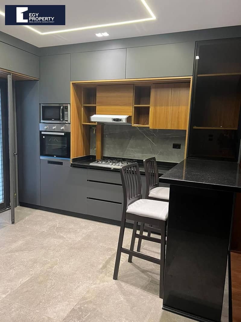 3 _files_5d2b8d6d-6ab4-42f7-acbb-07899175c313. jpeg